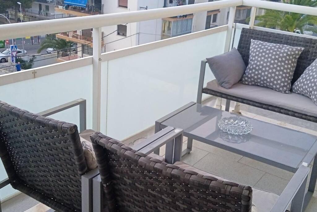 Appartement Tout Confort Salou Exteriör bild